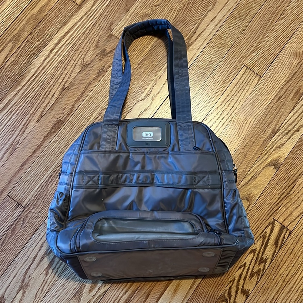 EUC Lug Puddle Jumper Tote Travel Bag Grey Taupe Barely Used & Clean! - Picture 3 of 9